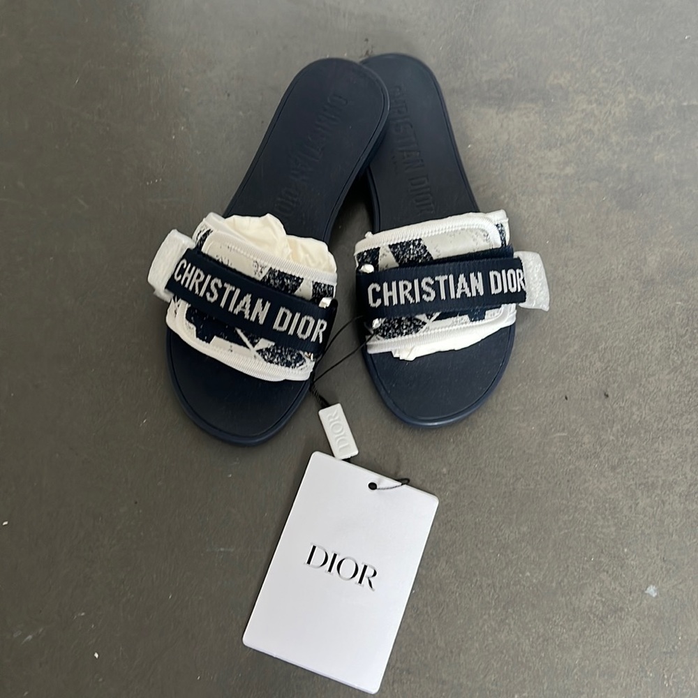 Brand new Dior slides